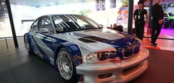 盈股网在线 宝马M3 E46 GTR复刻版亮相，机甲造型，搭载4.0L+V8引擎，动力强悍