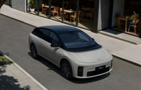 通盈配资 又一高颜值SUV，车长4950mm，800V架构、续航720km，竞争小米YU7